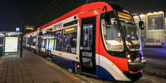 W Krakowie odbył się pierwszy przejazd autonomicznego tramwaju Nevelo