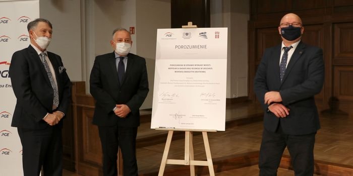 Współpraca trzech ośrodków naukowych w obszarze morskiej energetyki wiatrowej