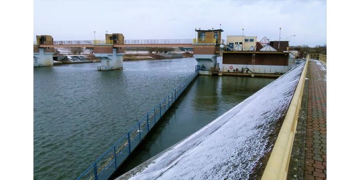 Wody Polskie montują nowe turbiny wodne