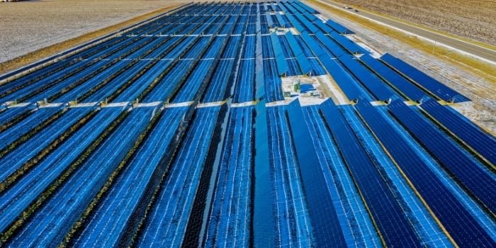 PERN wyprodukuje własny prąd dzięki kolejnym instalacjom PV