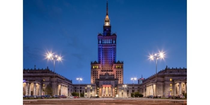 W Warszawie zamontowano oprawy drogowe Lena Lighting