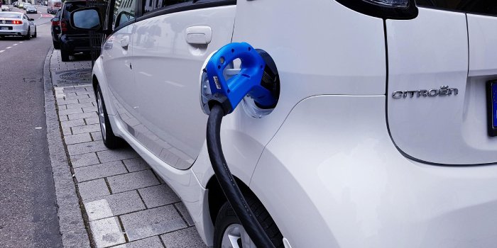 Prawie 5 tys. wniosków o dopłaty z programu „Mój Elektryk”