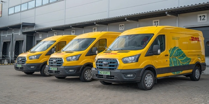 Flota DHL powiększa się o 100 kolejnych pojazdów elektrycznych