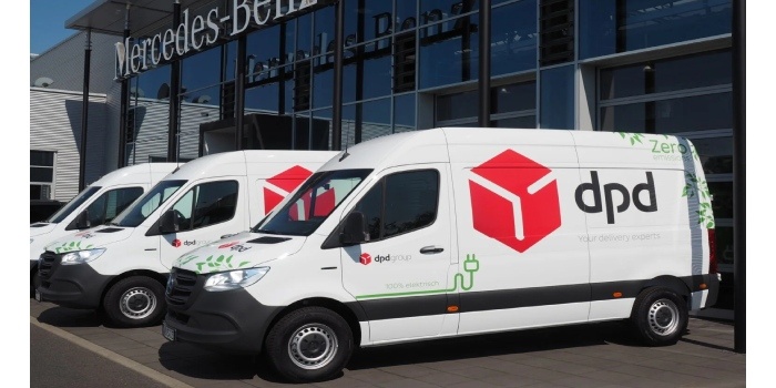 Firmy kurierskie stawiają na samochody elektryczne