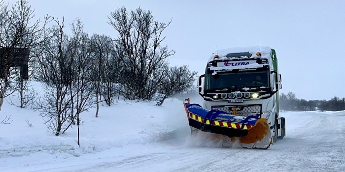 Norwegowie testują elektryczny pług śnieżny z baterią 1000 kWh