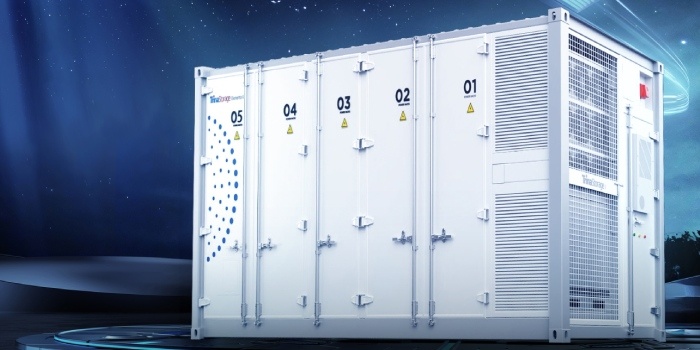 Trina Storage przedstawia system magazynowania energii Elementa 2, zasilany ogniwami LFP własnej produkcji