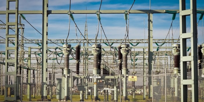 Prezes URE zatwierdził taryfy największych sprzedawców energii