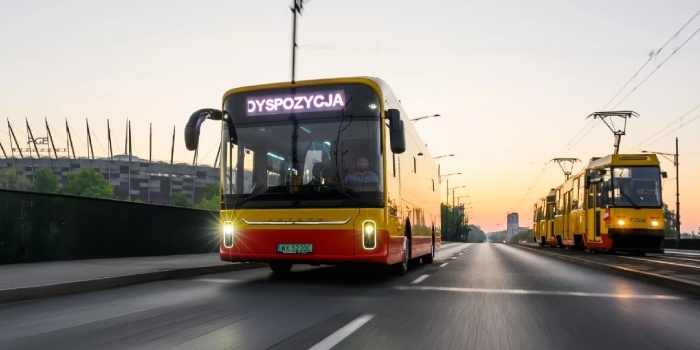 Warszawie przybędzie 30 kolejnych autobusów elektrycznych