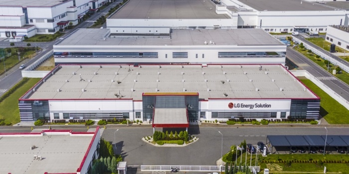 Płatne staże dla studentów w LG Energy Solution Wrocław