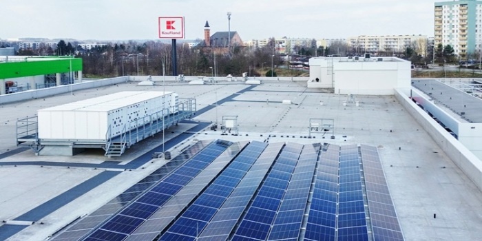 Kaufland uruchomi 191 stacji ładowania i 40 instalacji PV jeszcze w tym roku
