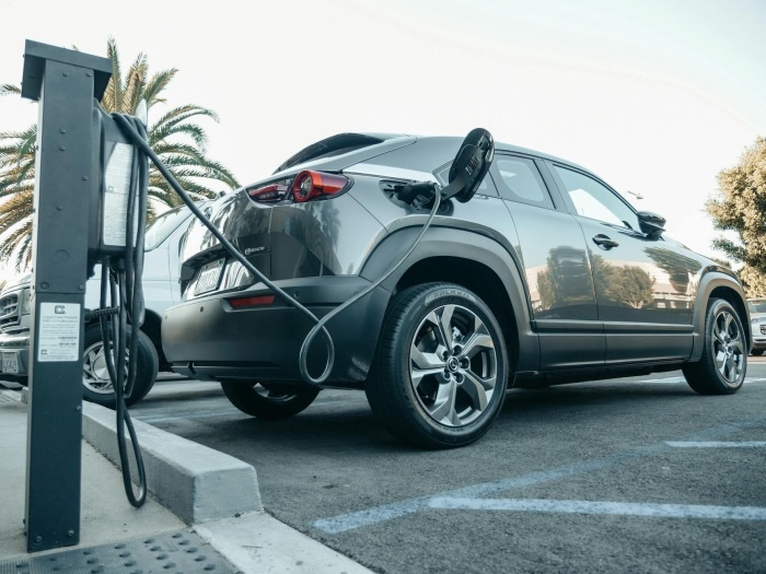 Kanada wprowadza nowy program dopłat do samochodów elektrycznych