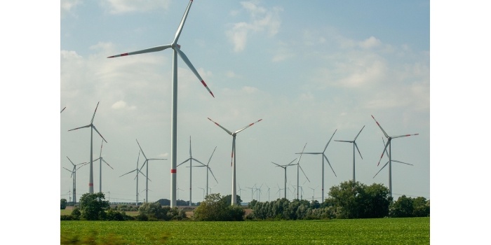 Trwają prace nad pierwszym hybrydowym systemem monitorowania turbin wiatrowych