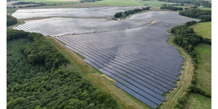 2 maja słońce i wiatr pokrywały 78 proc. zapotrzebowania na energię