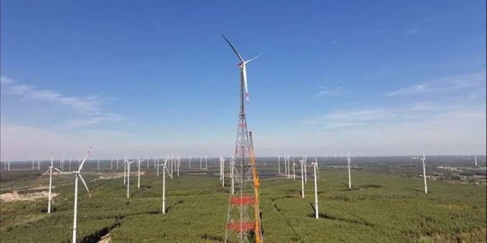 W Niemczech stanęła najwyższa turbina wiatrowa na świecie