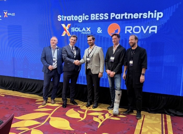 SolaX Power na Energy Storage Summit 2026: Oficjalne partnerstwa i flagowa inwestycja BESS 10 MW / 20 MWh z gwarancją Black-Start