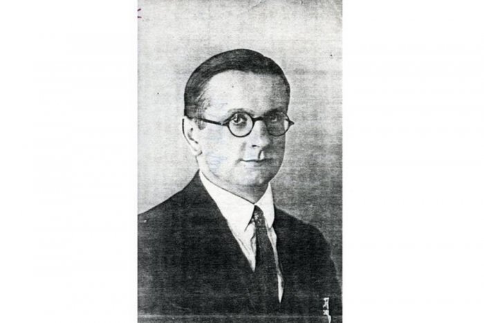 Kserokopia fotografii Adolfa Morawskiego w garniturze.