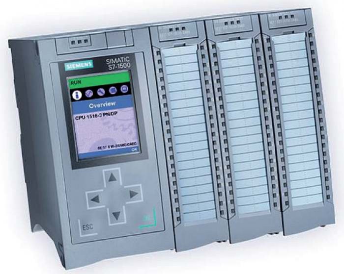 Rys. 6. Sterownik PLC z rodziny S7-1500, przeznaczonej do zastosowań zaawansowanych / Fig. 6. The PLC from the S7-1500 family prepared for advanced operations