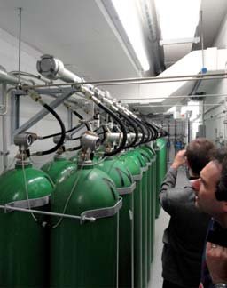 Fot. 10. System gaszenia pożaru z nietoksycznym argonem w budynku firmy 1&1 w Karlsruhe [13]