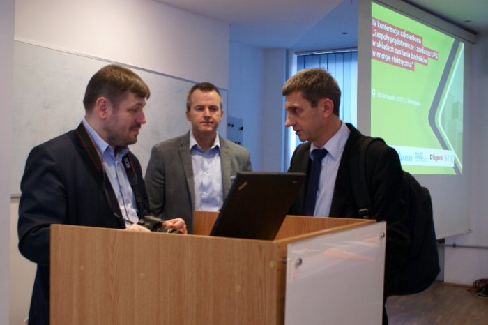 IV konferencja szkoleniowa "Zespoły prądotwórcze i zasilacze UPS w układach zasilania budynków w energię elektryczną" - 30 listopada 2017 r., Szkoła Główna Służby Pożarniczej w Warszawie.