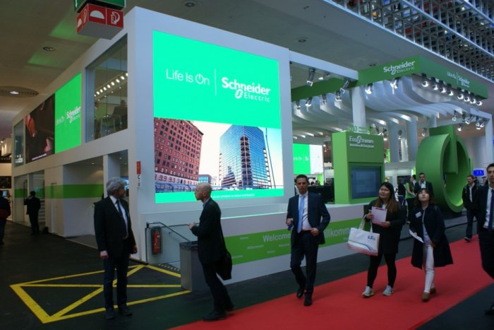 Hannover Messe - 24-28.04.2017 - prezentacja najnowszych rozwiązań Schneider Electric - systemu EcoStruxure.