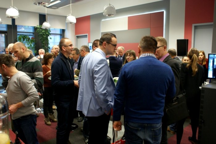 III konferencja szkoleniowa "Zespoły prądotwórcze i zasilacze UPS w układach zasilania budynków w energię elektryczną" - Warszawa, 17 listopada 2016 r.