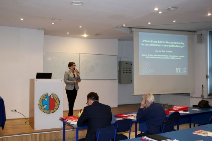 IV konferencja szkoleniowa "Zespoły prądotwórcze i zasilacze UPS w układach zasilania budynków w energię elektryczną"