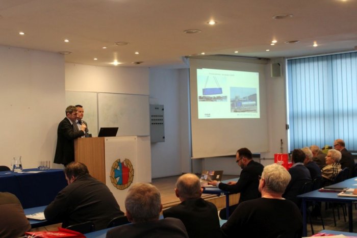 IV konferencja szkoleniowa "Zespoły prądotwórcze i zasilacze UPS w układach zasilania budynków w energię elektryczną"