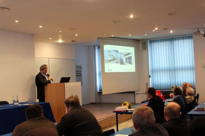 IV konferencja szkoleniowa "Zespoły prądotwórcze i zasilacze UPS w układach zasilania budynków w energię elektryczną"