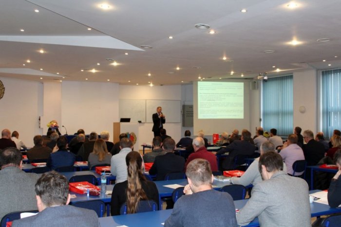 IV konferencja szkoleniowa "Zespoły prądotwórcze i zasilacze UPS w układach zasilania budynków w energię elektryczną"