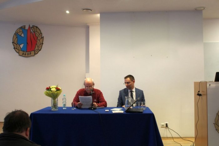 IV konferencja szkoleniowa "Zespoły prądotwórcze i zasilacze UPS w układach zasilania budynków w energię elektryczną"