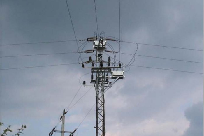Dwa reklozery KTR zabudowane na słupie kratowym
Tavrida Electric Polska sp. z o.o.