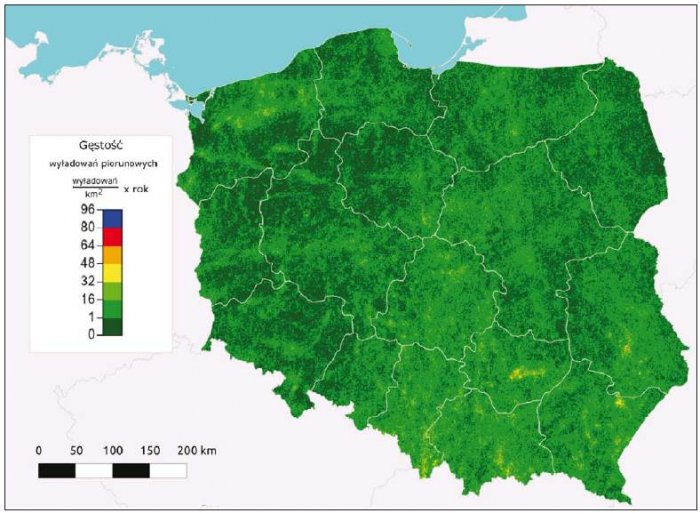 Rys. 1. Roczna gęstość wyładowań piorunowych w Polsce w 2010 roku [16]