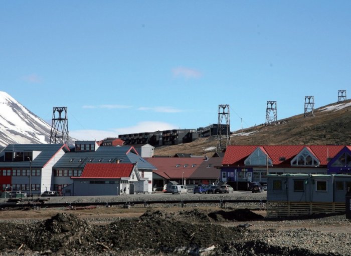 Longyearbyen – fragment kolejki linowej transportującej węgiel do elektrowni