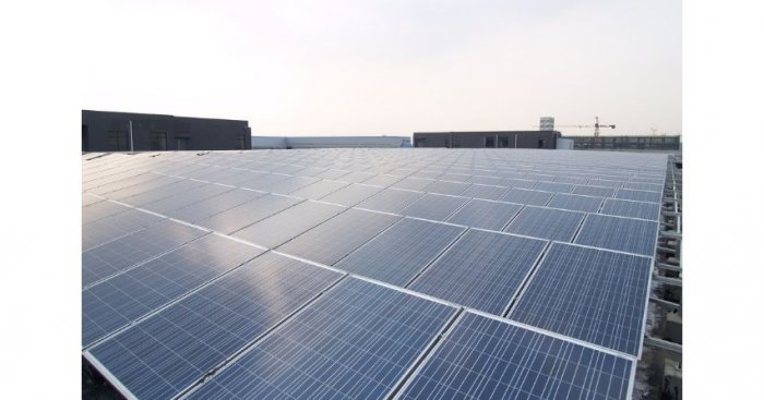 Moc elektrowni fotowoltaicznych w Polsce przekroczyła 700 MW