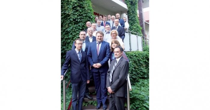 Uczestnicy Sympozjum Przekładnikowego