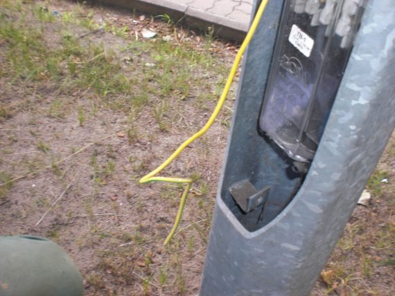 b ei 9 2011 fot 10