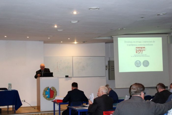 b konferencja zasilanie 49