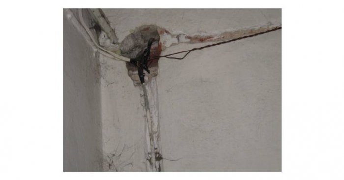 &bdquo;Doskonały&rdquo; spos&oacute;b montażu instalacji elektrycznej
Julian Wiatr, Roman Styś