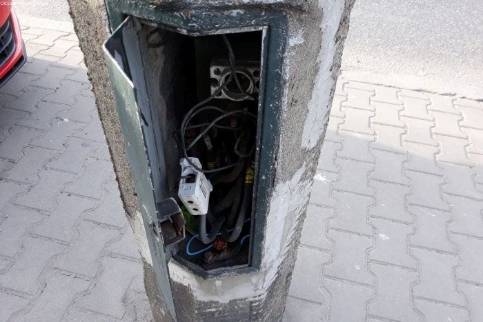 co kryje latarnia 0410 173632 2