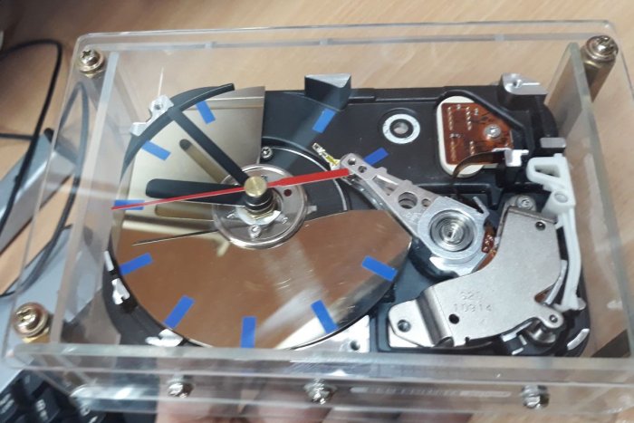 zegar elektroniczny 0228 133408 2