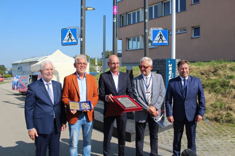nagrodzeni na targach energetab 2020 img 1369 2