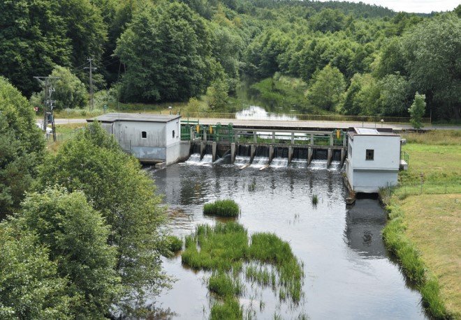 Elektrownie ŁEBIEŃ. Widok od strony dolnej wody