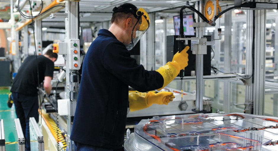 fabryka baterii samochodow elektrycznych fot3