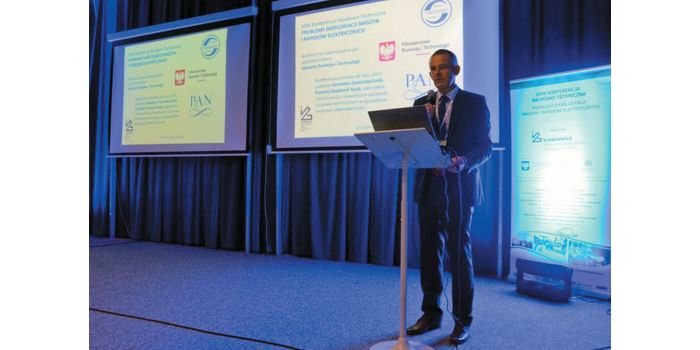 Obrady konferencji poprzedziło wystąpienie dy&shy;rektora Instytutu Łukasiewicz-KOMEL, prof. Jakuba Bernatta. Fot. arch. organizatora