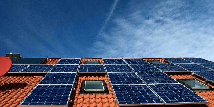 Warszawskie szkoły dostaną instalacje fotowoltaiczne, fot. pixabay.com