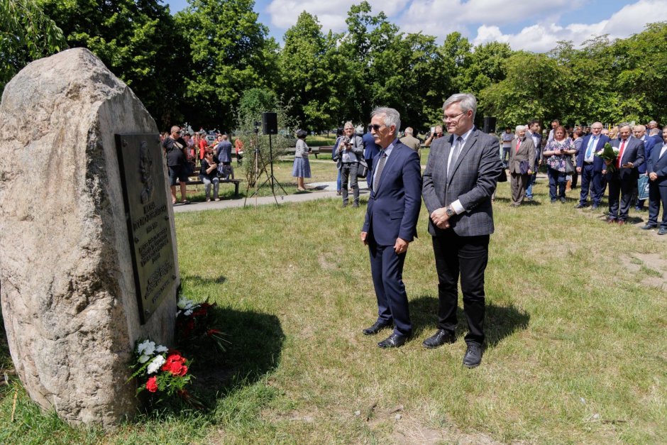 składanie kwiatów