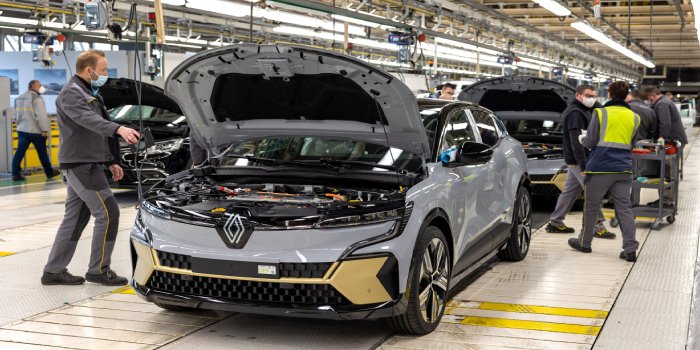 Renault i Vitesco zaprojektują nową elektronikę do napęd&oacute;w elektrycznych i hybrydowych, fot. Grupa Renault