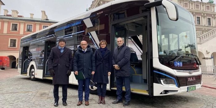 Elektryczne autobusy MAN będą wozić pasażer&oacute;w MZK w Zamościu, fot. MAN