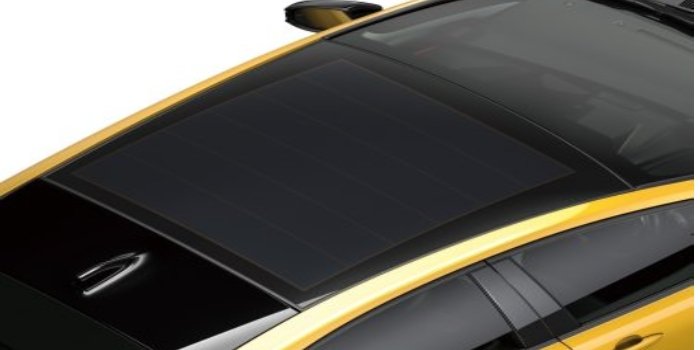 Nowa Toyota Prius PHEV ma fotowoltaiczny dach, fot. Toyota Motor Corporation