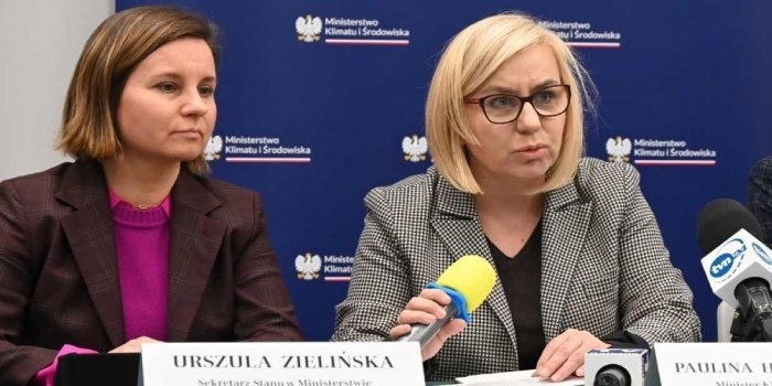 Od lewej: Urszula Zielińska, Paulina Hennig-Kloska, fot. www.gov.pl